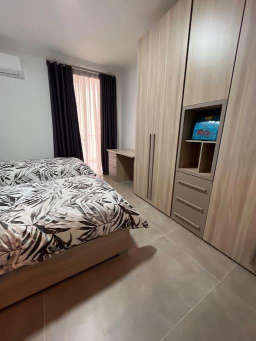 3 Bedroom Seaside Luxury Accommodation - Sleeps 8 St. Paul's Bay Exterior foto